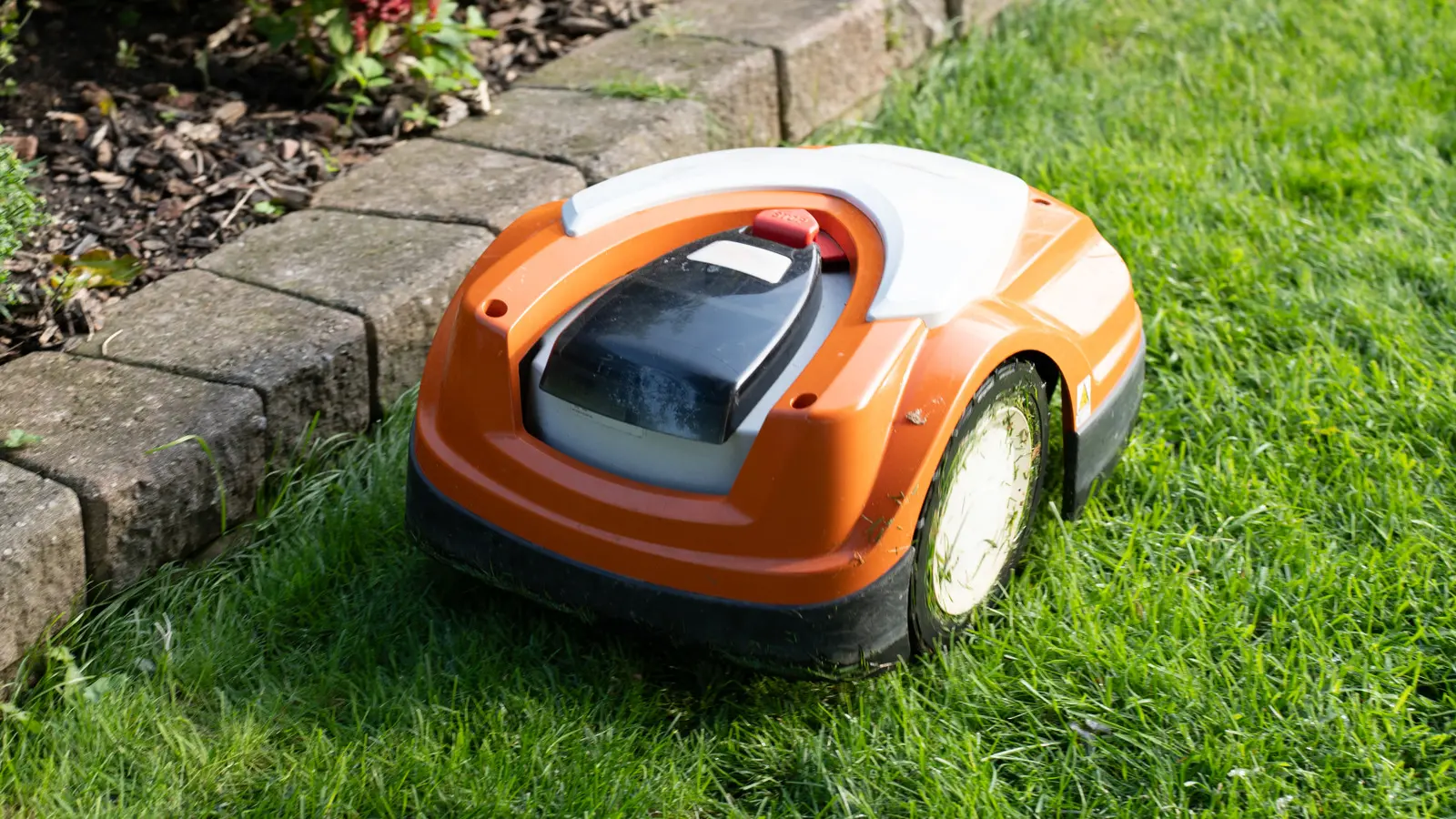 5 Things Robot Mowers Can Do That Riding Mowers Can't