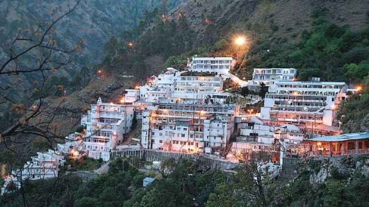 Understanding the Weather at Vaishno Devi Temple